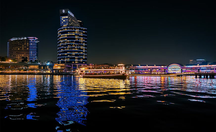 Abu Dhabi Sharing City Tour + Heritage Village + Louvre Museum +QASR AL WATAN